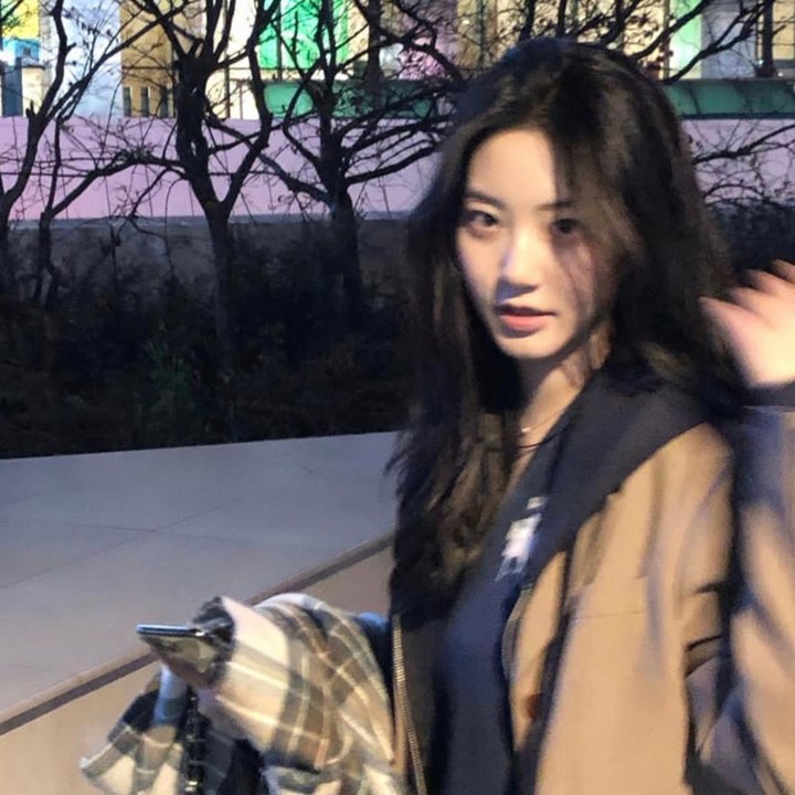 废墟中的爱情 在线观看